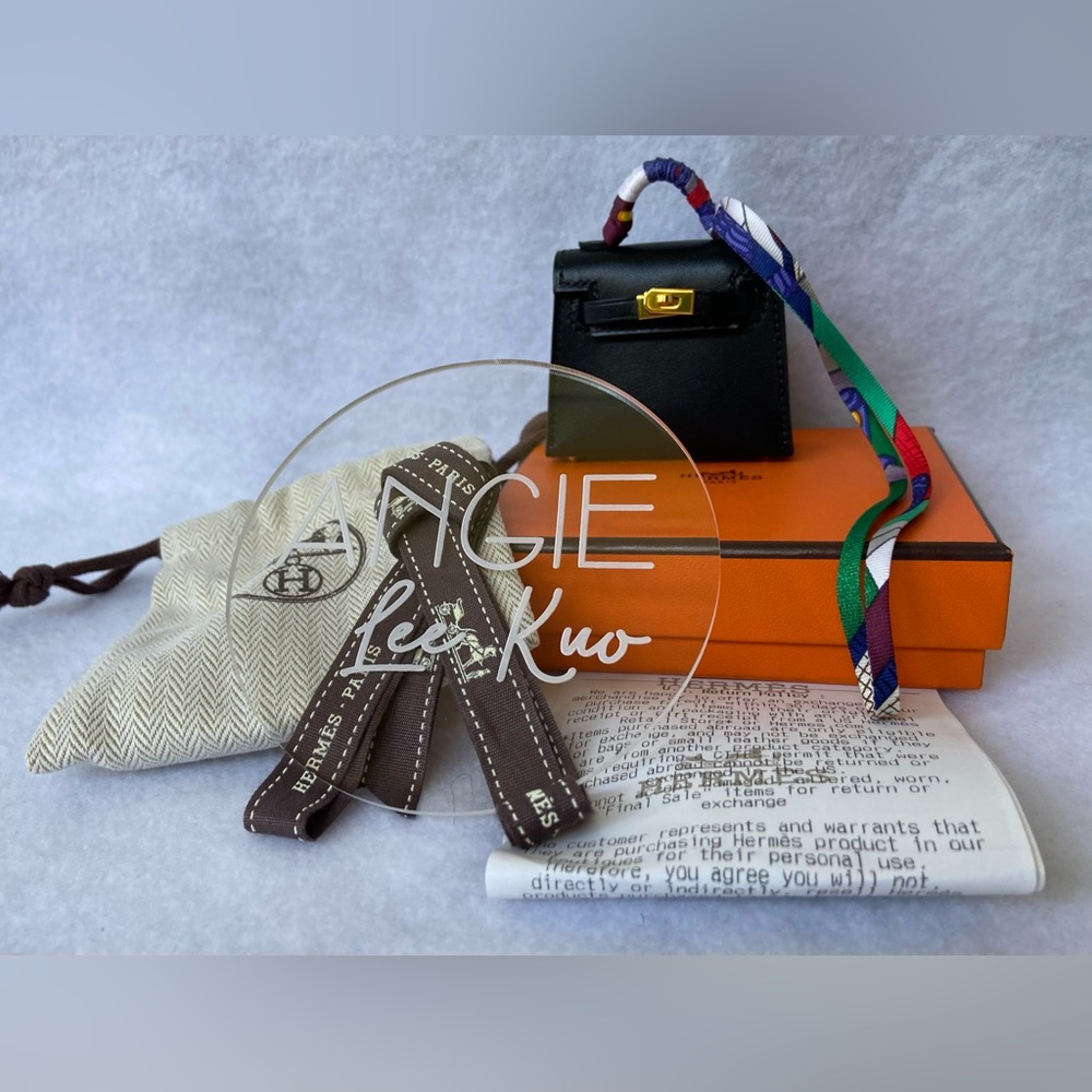 SOLD BRAND NEW Kelly Twilly Bag Charm in Black Tadalak Leather and Gold GHW